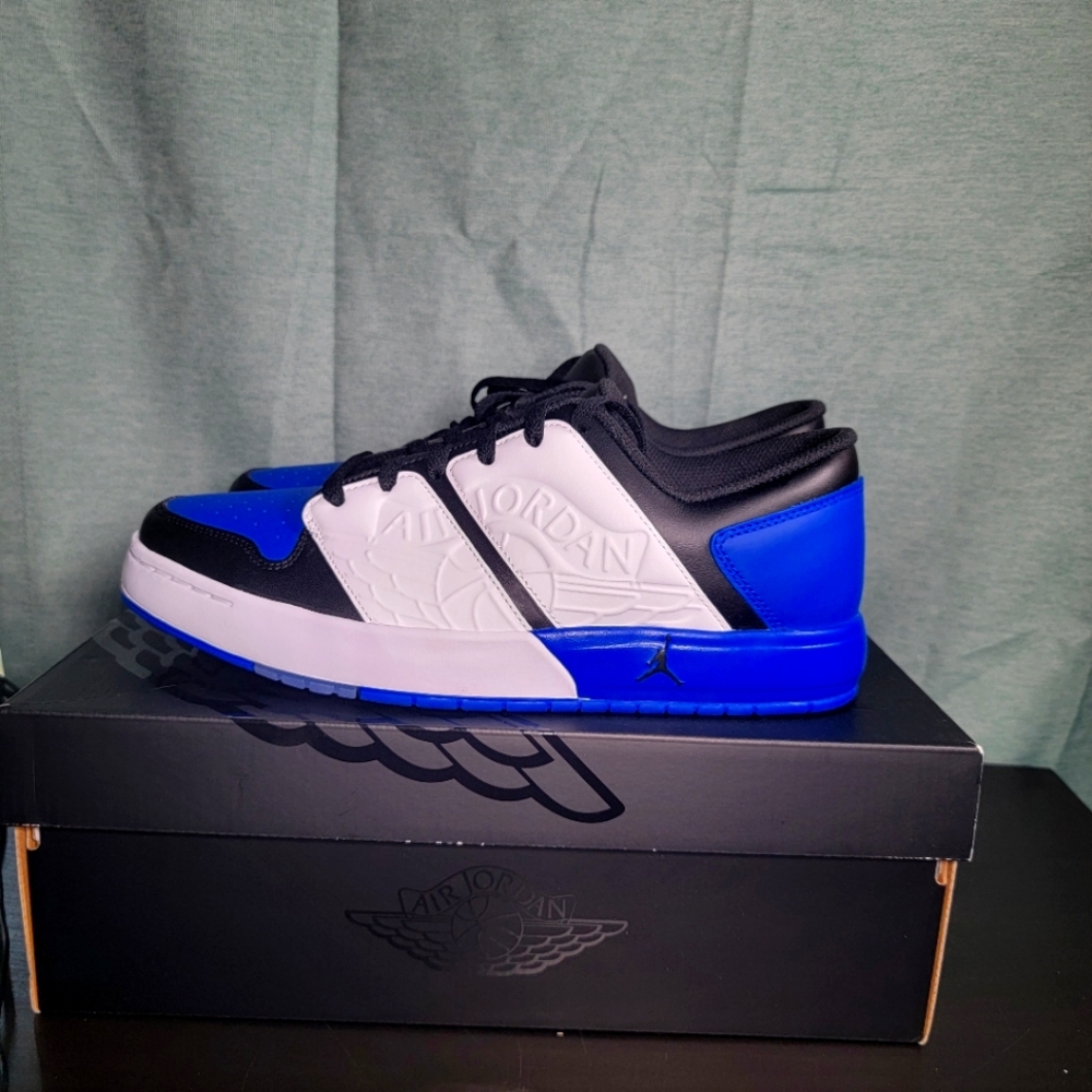 Nike Jordan Nu Retro 1 Low Brand New Size 10.5